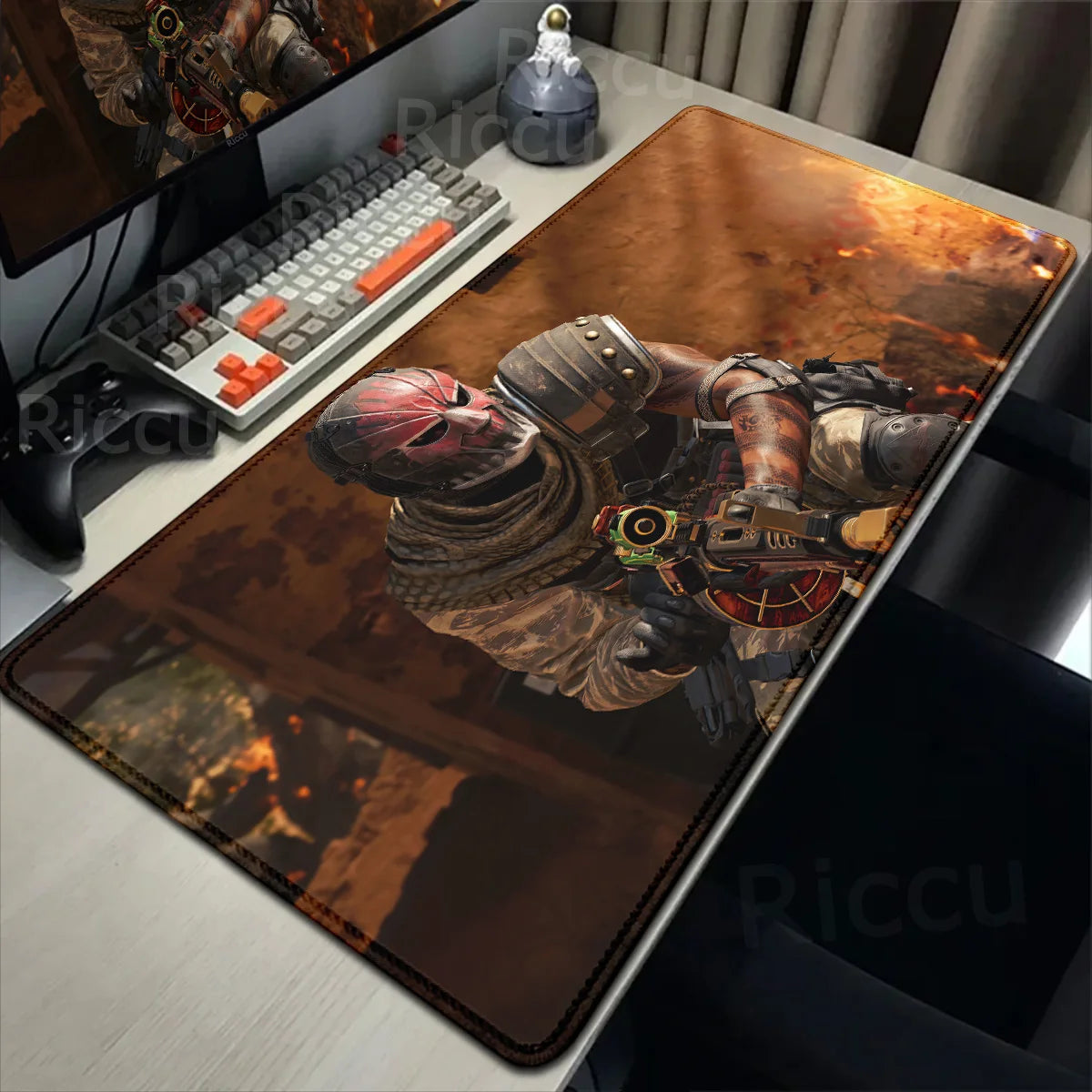 Tapis de souris ou de bureau Call of Duty Warzone avec personnage armé, surface lisse et base en caoutchouc antidérapante. Idéal pour gaming, livré gratuitement.