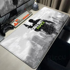 Tapis de bureau ou de souris de tout Call of Duty MW3 avec surface lisse et base en caoutchouc antidérapante, idéal pour le gaming.