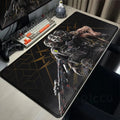 Tapis de bureau ou de souris de tout Call of Duty avec design de soldat armé, surface lisse et base en caoutchouc antidérapante pour gaming.